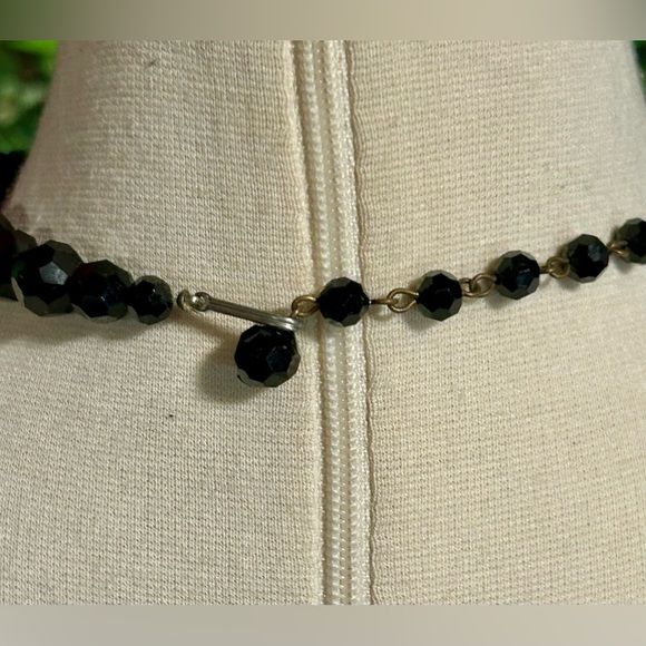 Vintage Black Glass Beaded Choker Necklace Earrings Set 7" - Picture 3 of 5